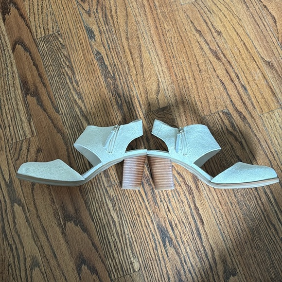 Toms Shoes - NWOT Tom’s Majorka zippered heel